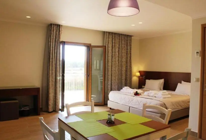 Standard-studio, Niriides Luxury Villas