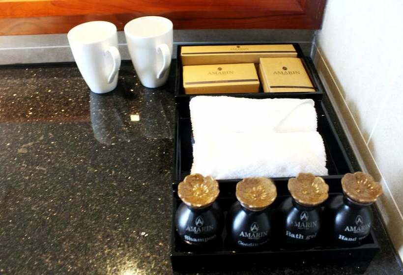 Deluxe Room Sea View, Amarin Resort & Spa Phu Quoc