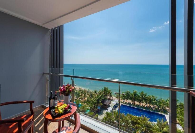 Deluxe Room Sea View, Amarin Resort & Spa Phu Quoc