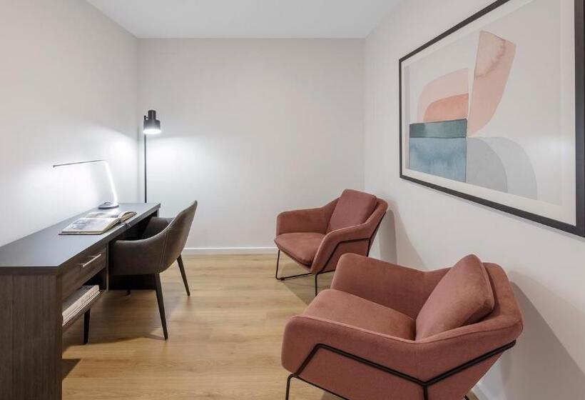 2침실 수피리어 룸, Avani Adelaide Residences