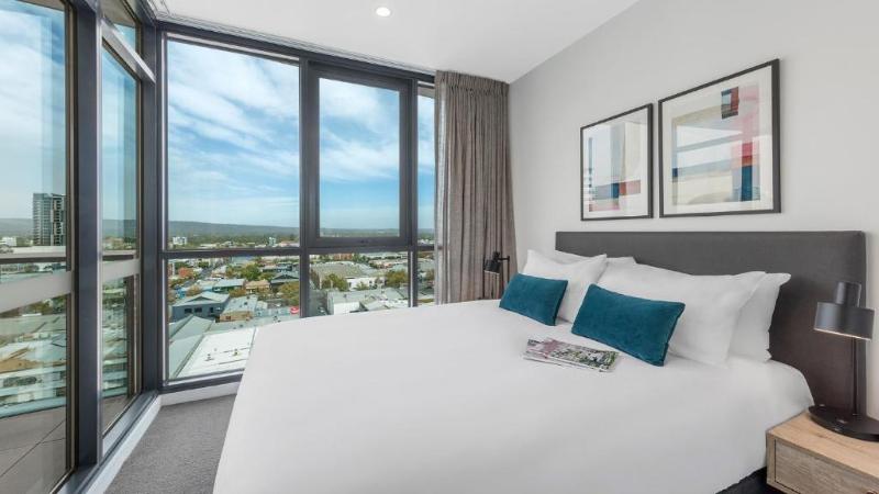 Люкс, Avani Adelaide Residences