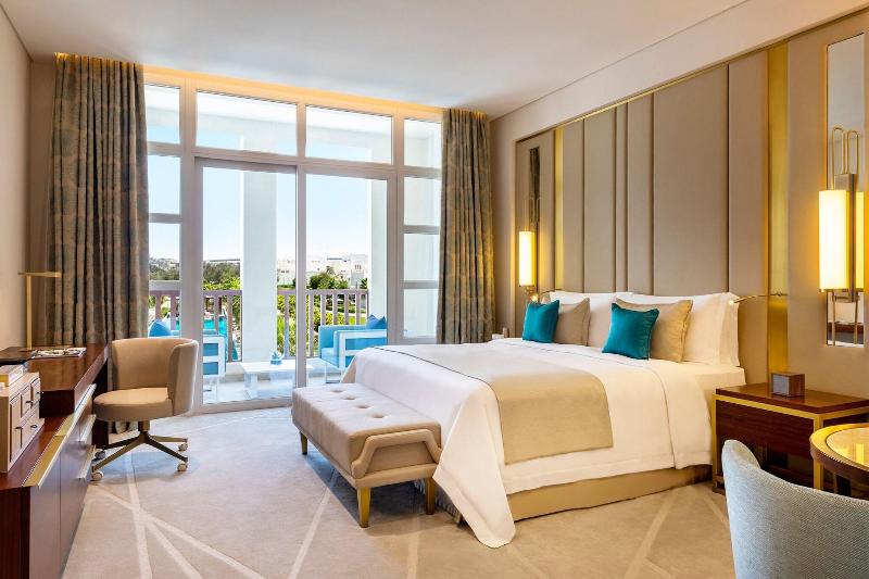 اتاق لوکس با چشم‌انداز استخر, Al Messila, A Luxury Collection Resort & Spa, Doha