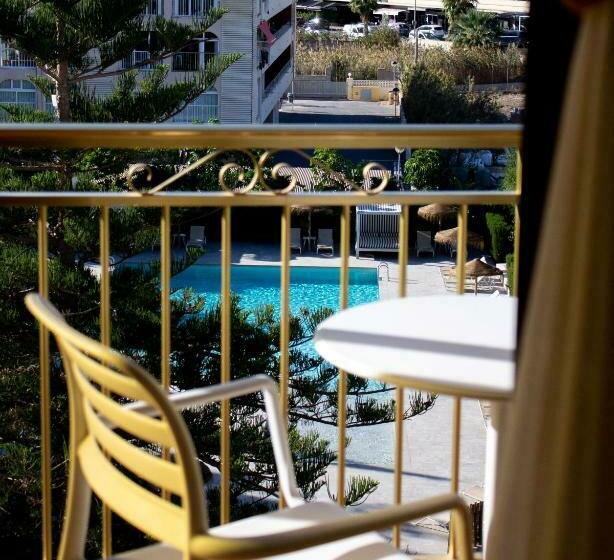 Номер Стандарт, Almirante