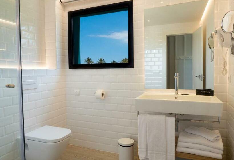 Трехместный Superior Вид на Море, Almirante