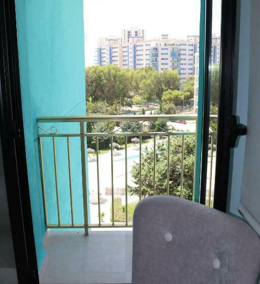 Семейный Номер, Almirante