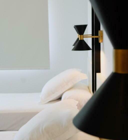 Семейный Номер, Almirante