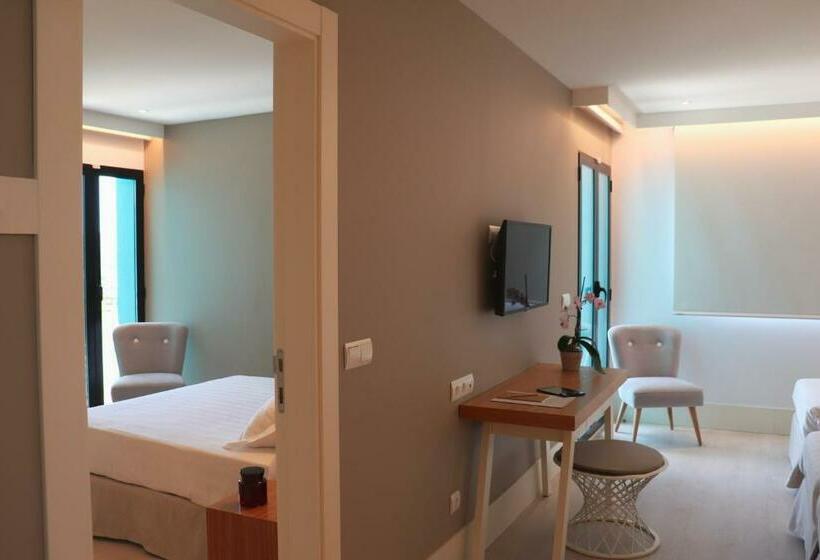 Семейный Номер, Almirante