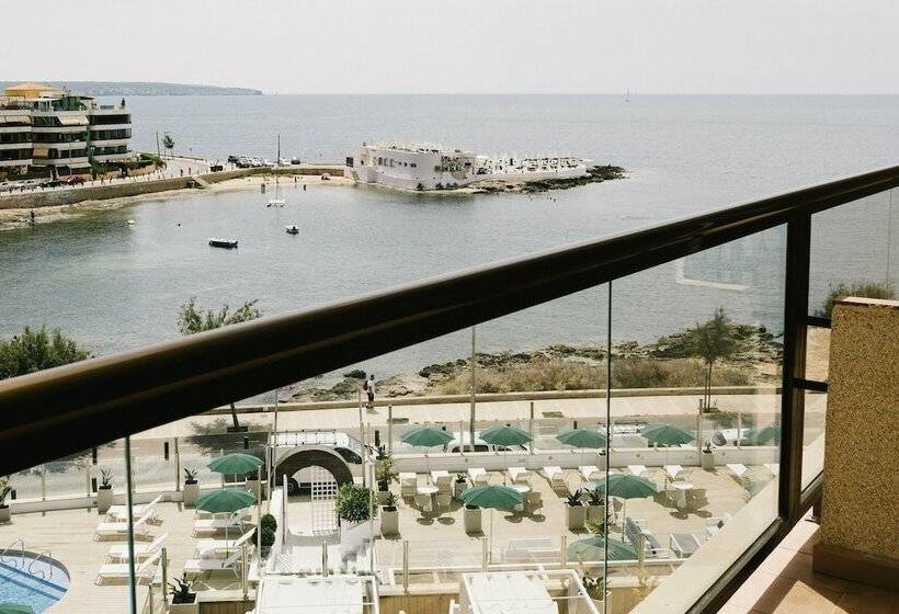 Номер Стандарт Вид на Бассейн, Aluasoul Palma Hotel Adults Only