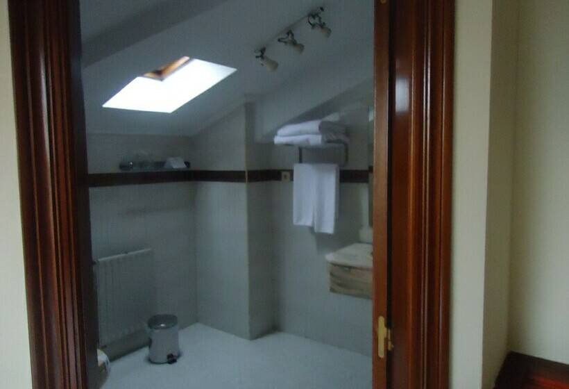 غرفة قياسية, Begona