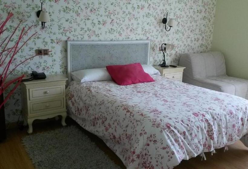 غرفة قياسية, Casa Fernando Ii