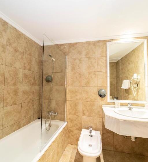 غرفة قياسية, Restaurante De Torres