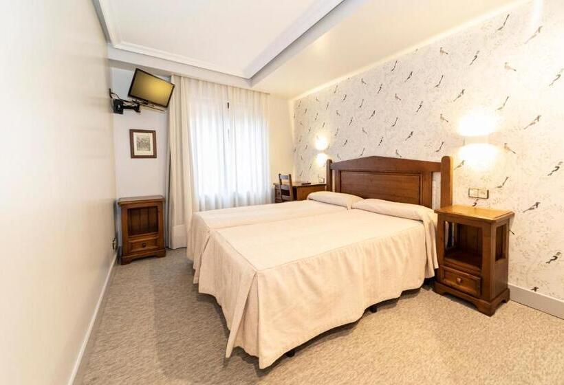 غرفة قياسية, Restaurante De Torres