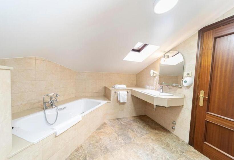 غرفة عائلية حمام مشترك, Restaurante De Torres