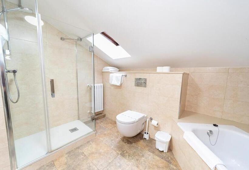 غرفة عائلية حمام مشترك, Restaurante De Torres