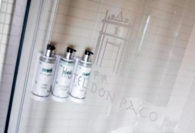 اتاق استاندارد یک نفره, Don Paco