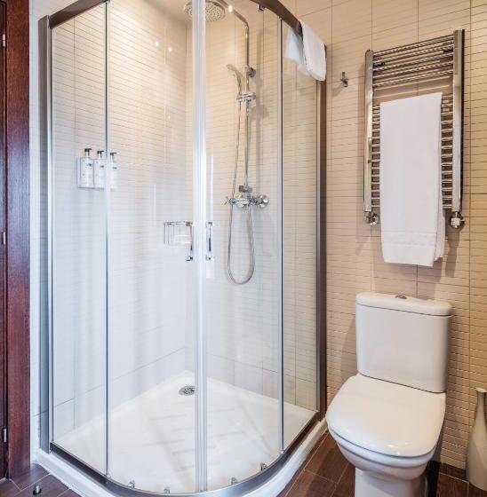 غرفة قياسية فردية, Don Paco