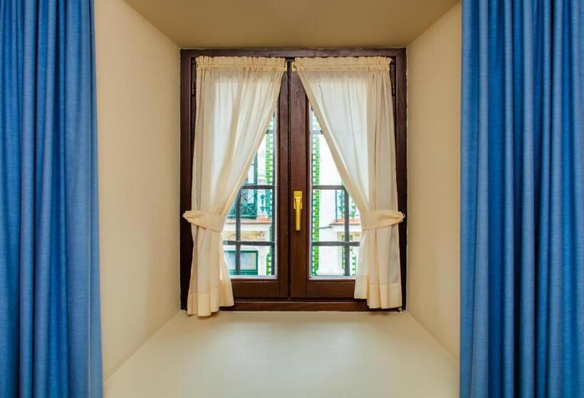 غرفة قياسية فردية, Don Paco