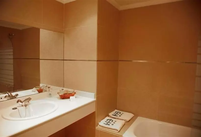 Standard Room, Ejido