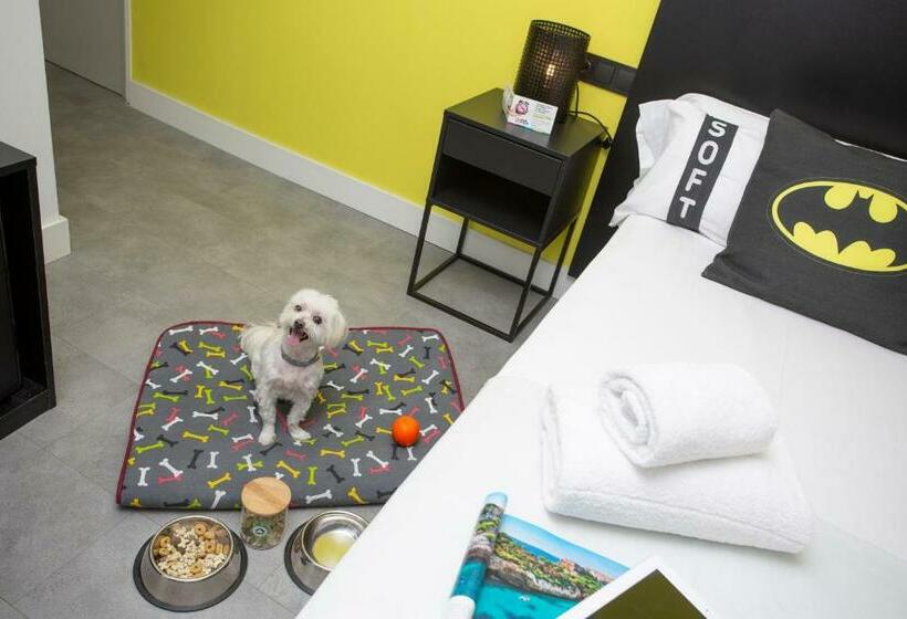 스탠다드 룸, Casual Pop Art Benidorm