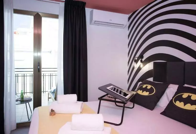 اتاق استاندارد با بالکن و چشمانداز دریا, Casual Pop Art Benidorm