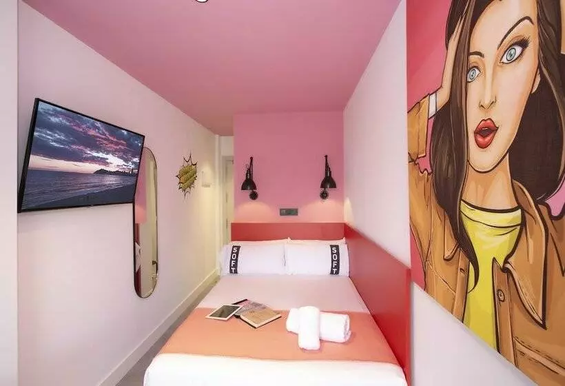 اتاق استاندارد با بالکن و چشمانداز دریا, Casual Pop Art Benidorm