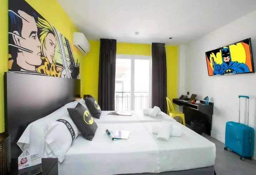 اتاق استاندارد با تراس, Casual Pop Art Benidorm