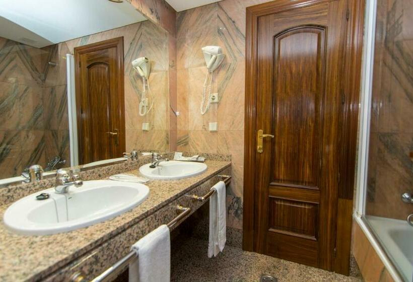 اتاق استاندارد, Europa