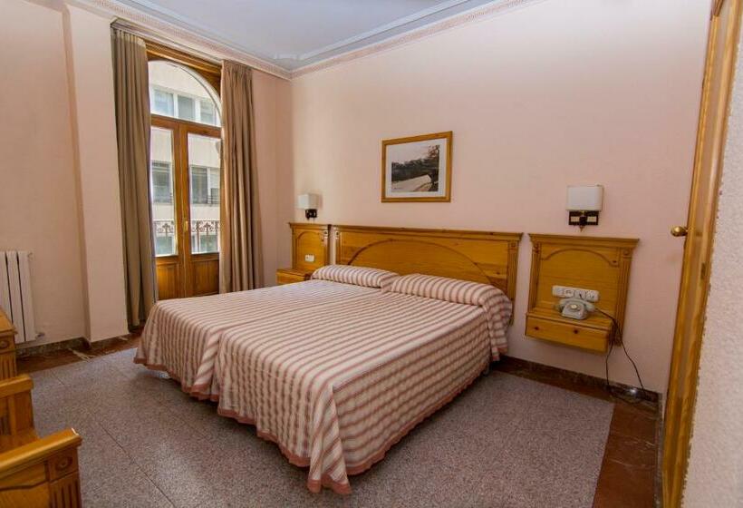 اتاق استاندارد, Europa