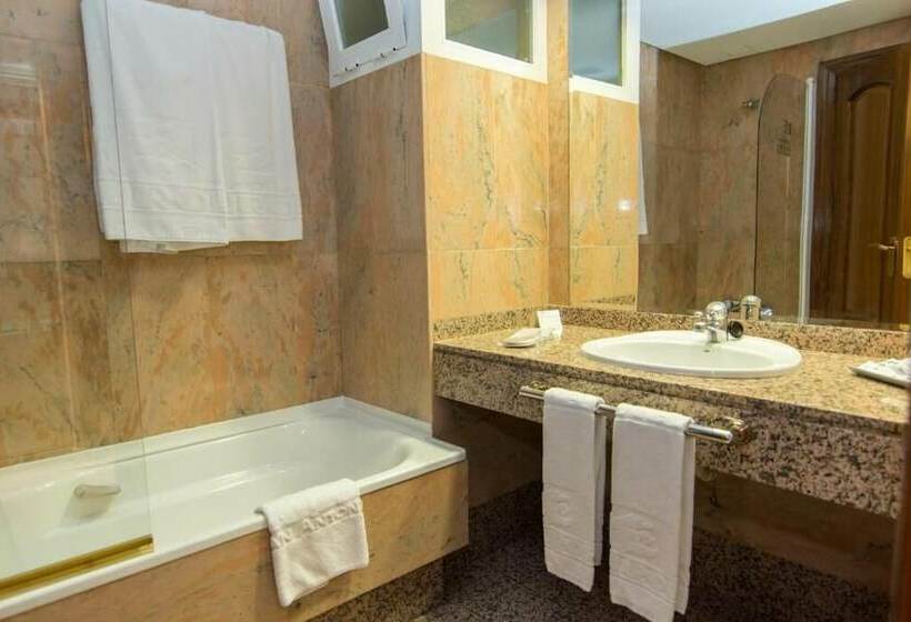 اتاق استاندارد, Europa