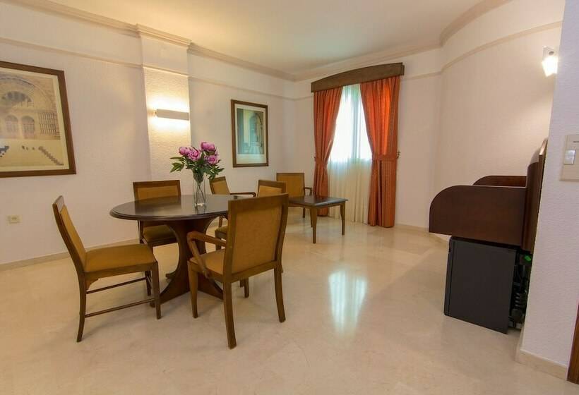 اتاق استاندارد, Europa