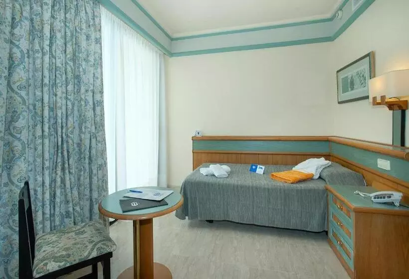 Chambre Standard, Exagon Park
