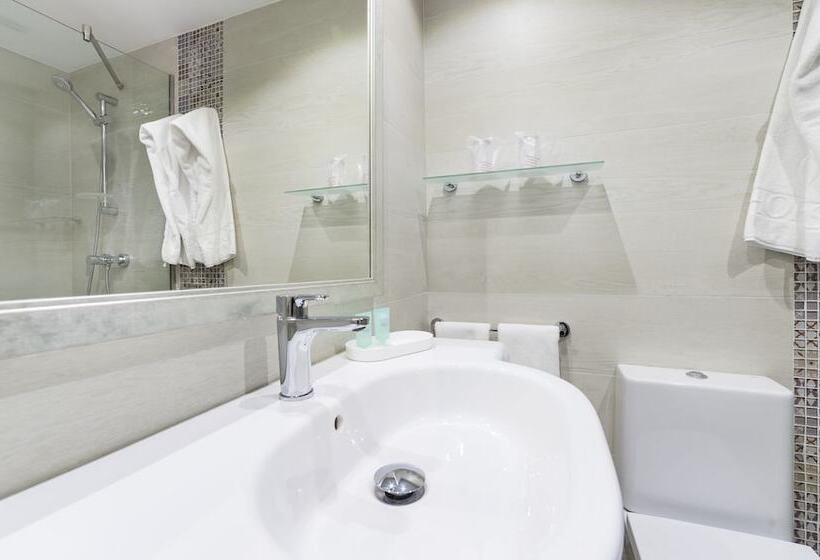 חדר סטנדרט, Hoposa Niu