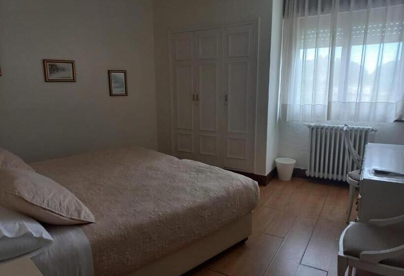 غرفة قياسية ذات إطلالة, Marina