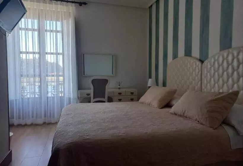 اتاق استاندارد با چشمانداز, Marina