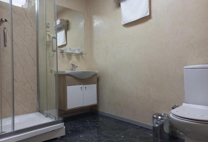 غرفة قياسية ذات إطلالة, Marina