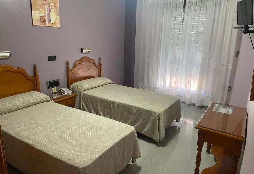 اتاق استاندارد یک نفره, Lusitania, Centro Ciudad, Parking Privado