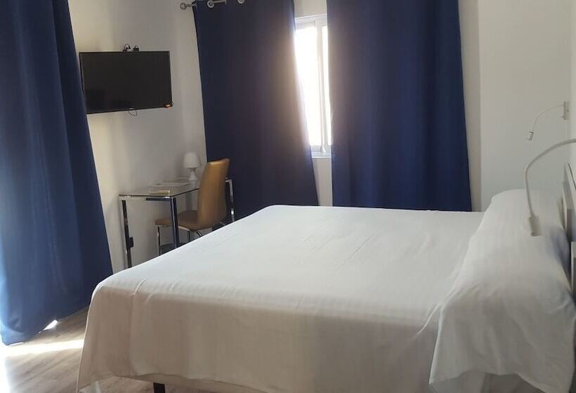 Superior Room with Terrace, Moli Boutique