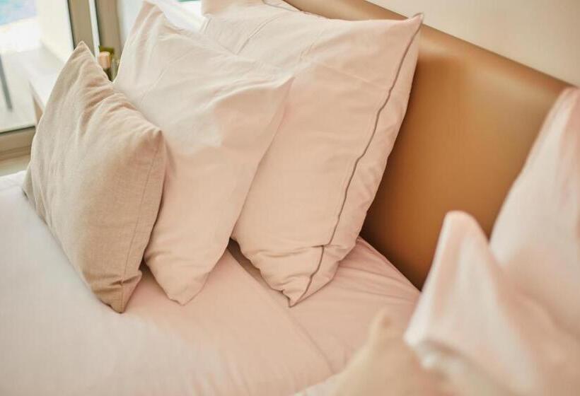 سوییت جونیور با بالکن, Monsuau Cala D Or Hotel 4 Sup   Adults Only