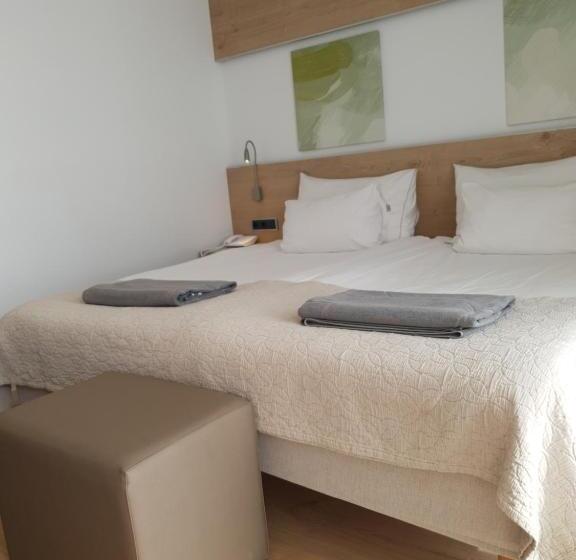 اتاق استاندارد یک تخته با بالکن, Monsuau Cala D Or Hotel 4 Sup   Adults Only