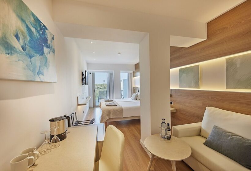 اتاق استاندارد با بالکن, Monsuau Cala D Or Hotel 4 Sup   Adults Only