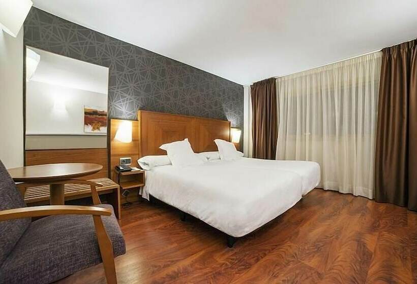 اتاق سوپریور, Nuevo Torreluz