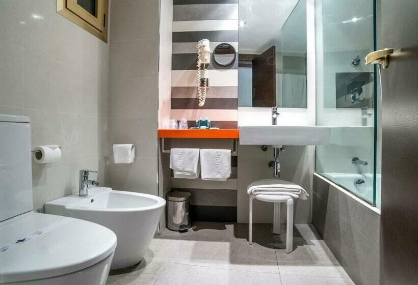 اتاق سوپریور, Nuevo Torreluz