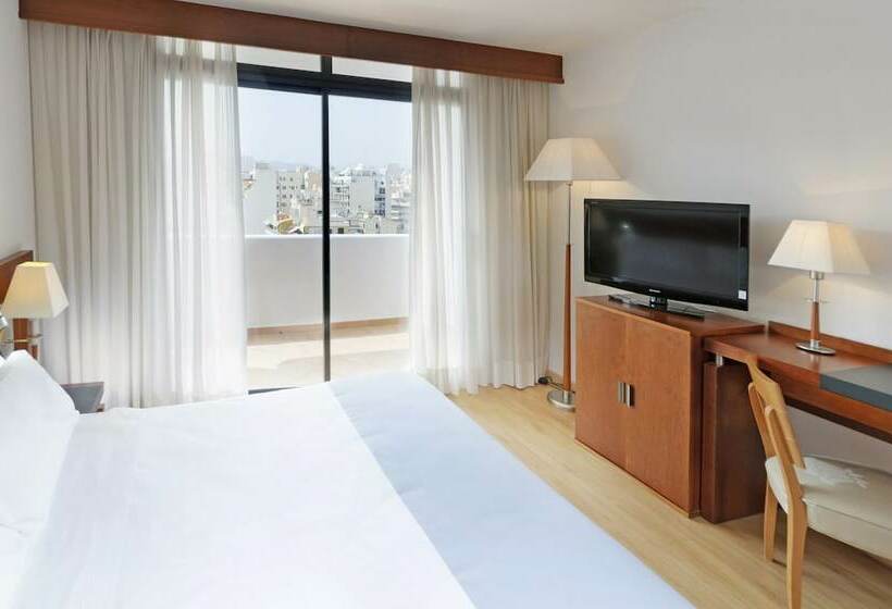 带城市景观的标准间, Palma Bellver Affiliated By Meliá
