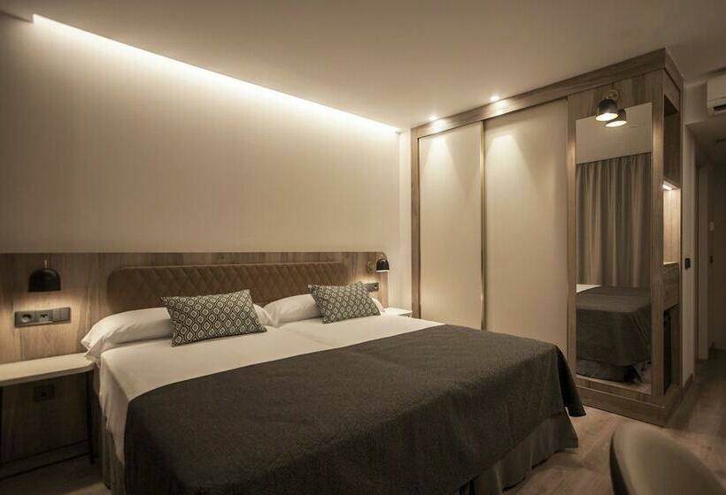 Номер Стандарт Вид на Город, Presidente 4 Sup