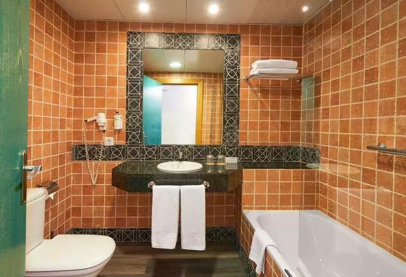 Camera Familiare, Sol Barbados