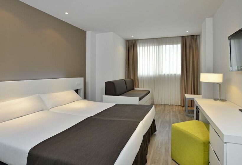 标准间, Sol Pelicanos Ocas