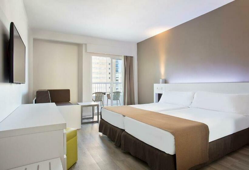 家庭间, Sol Pelicanos Ocas