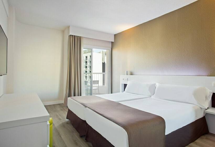 חדר סטנדרט נוף לבריכה, Sol Pelicanos Ocas