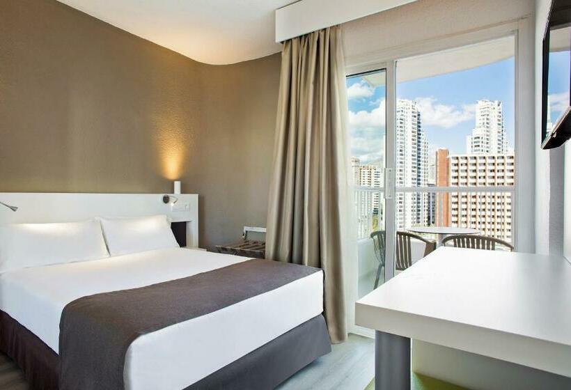 标准单人间, Sol Pelicanos Ocas