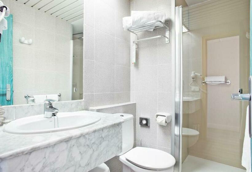 标准单人间, Sol Pelicanos Ocas